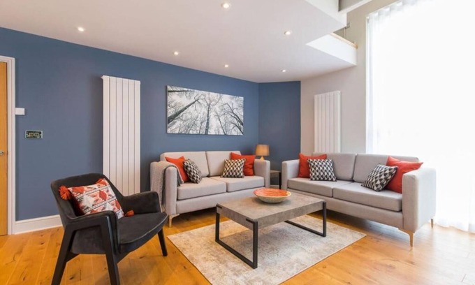 Holt House | Host & Stay | The Old Antique Shop