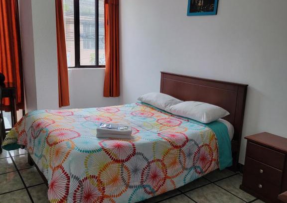 Cotacachi House | HOSTAL AMARU