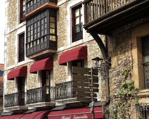 Comillas House | Hostal Esmeralda