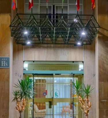 Trujillo House | Hostal Solari