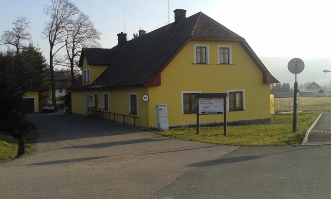 Cervena Voda Apartment | Hostinec U Valentů