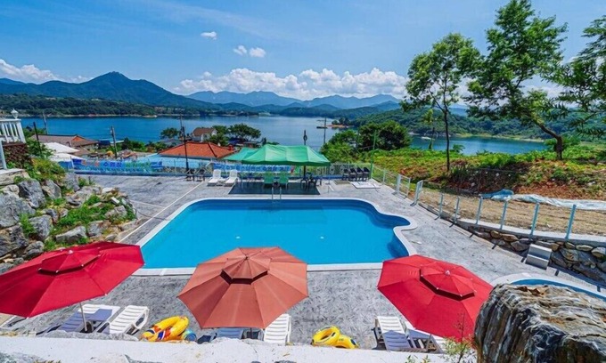 Jecheon Apartment | Hosu Ilchul Pension