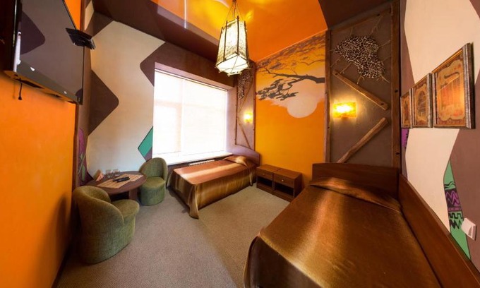 Kuzmichi Hotel | Hotel Africa