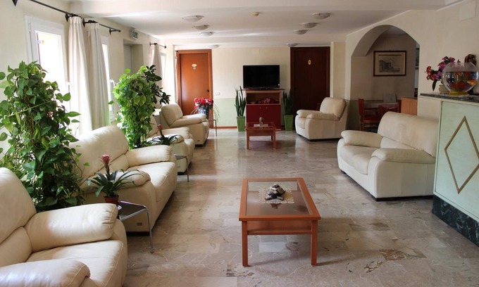 Favaro Veneto Hotel | Hotel Altieri