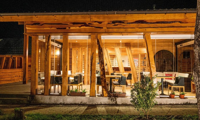 Puerto Raul Marin Balmaceda Cabin | Hotel Alto Melimoyu