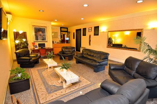 Marghera Hotel | Hotel Amba Alagi