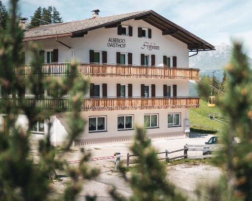 San Cassiano Hotel | Hotel B&B Frohsinn