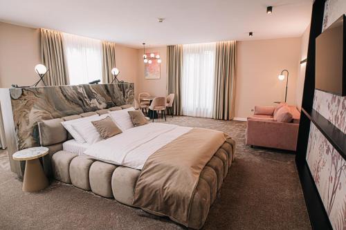 Drobeta-Turnu Severin Hotel | Hotel Brick