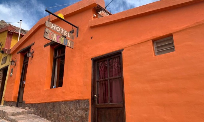 Tilcara Hotel | Hotel Cactus Cerro