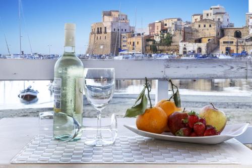 Castellammare del Golfo Hotel | Hotel Cala Marina