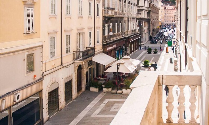 Trieste Old Town Hotel | Hotel Centrale Trieste