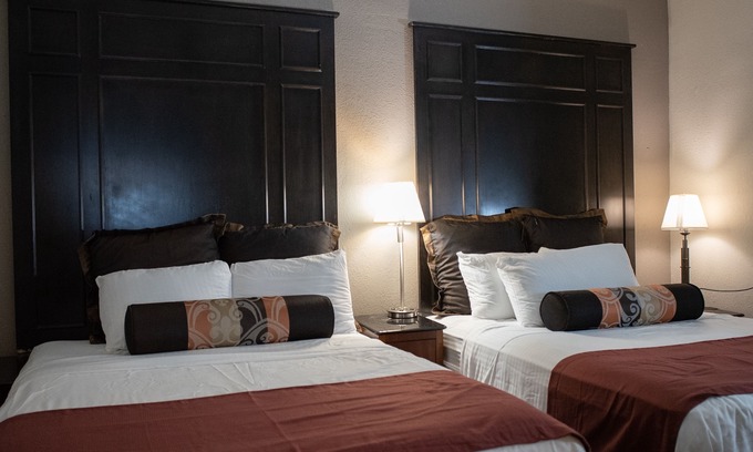 Dearborn Hotel | Hotel Chataura