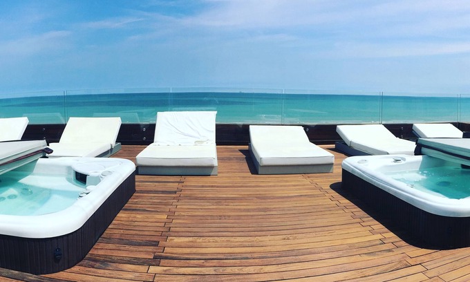 Pinarella Hotel | Hotel Commodore