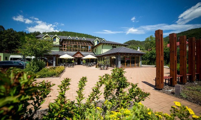 Hodrusa Hamre Hotel | Hotel DARO