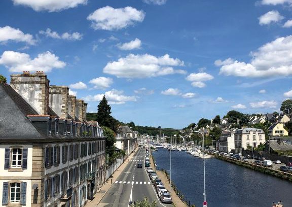 Morlaix Apartment | hotel de Croix