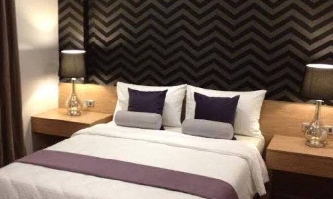 Dhirkot Hotel | Hotel Deewan-e-Aziz International