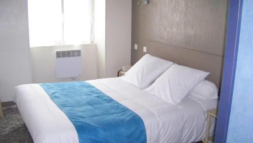 Concarneau Hotel | Hotel Du Port
