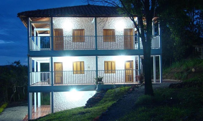 Curiti House | Hotel Ecoturistico Villa Lucy