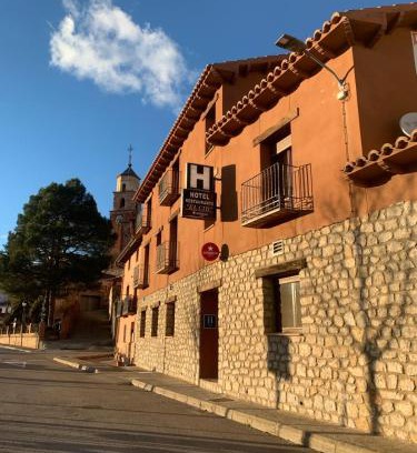 Torres de Albarracin Hotel | Hotel el Cid