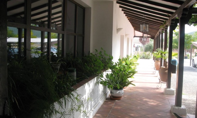 Puerto Lapice Hotel | Hotel El Puerto