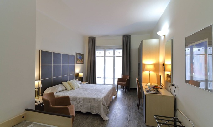 Chiavari Hotel | Hotel Ferrari