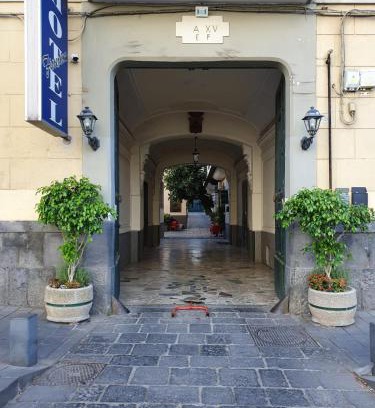 Naples Hotel | Hotel Fiorentina