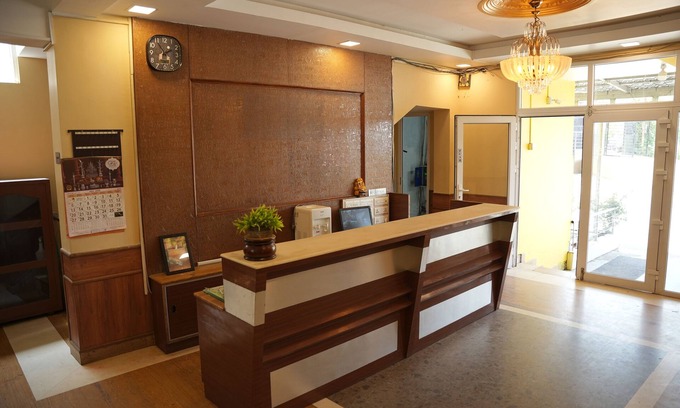 Yercaud Hotel | HOTEL GALA ESTANCIA