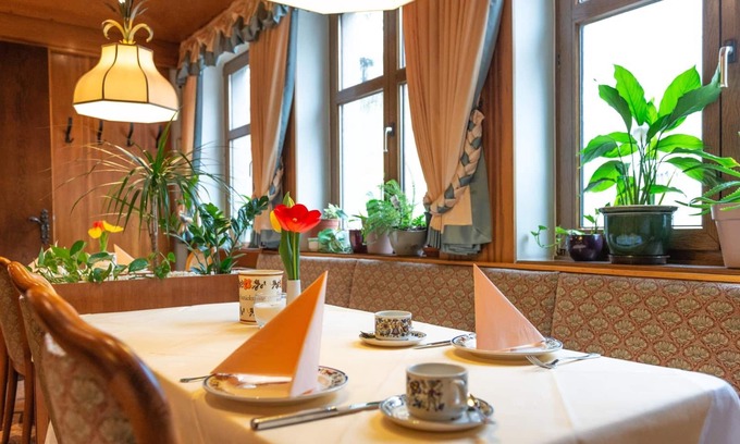 Bad Windsheim Hotel | Hotel Garni Goldener Schwan