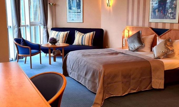 Saarburg House | Hotel-Garni Saar Galerie - Double Room Shower/WC