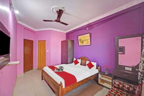 Varanasi Hotel | Hotel GRG Varanasi Paradise Varanasi - Perfect Location - Parking Facilities - Restaurant Available
