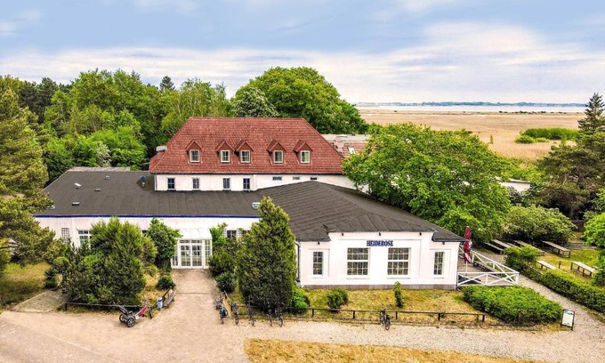 Hiddensee Hotel | Hotel Heiderose Hiddensee