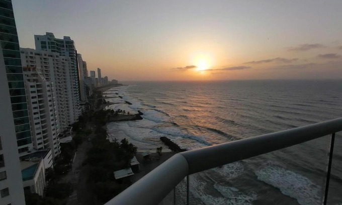 El Laguito Apartment | hotel interconinental