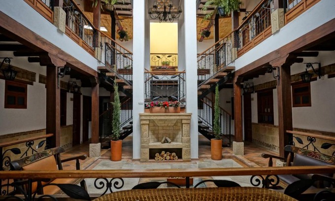 Old Town Hotel | Hotel Jardines De La Villa