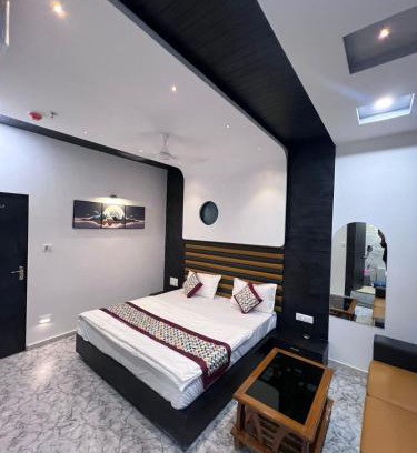Vadodara Hotel | Hotel K Max