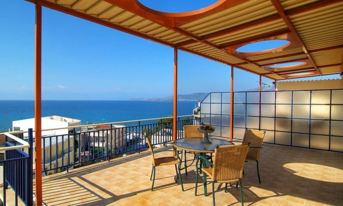 Itea Hotel | Hotel Kalafati