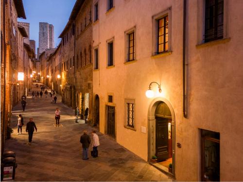 San Gimignano City Centre Hotel | Hotel L'Antico Pozzo