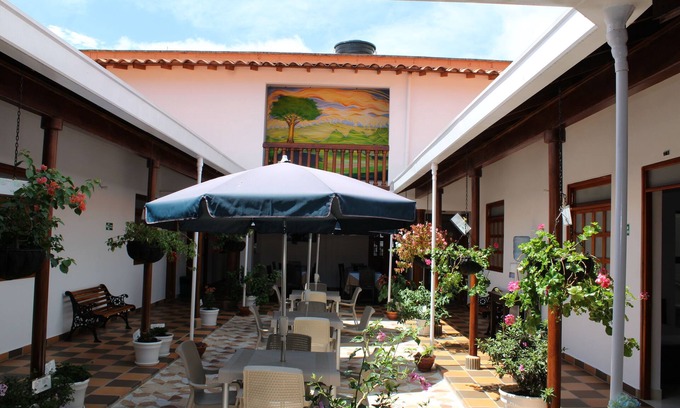 Valparaiso Hotel | Hotel La Ceiba