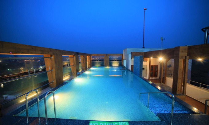 New Delhi Hotel | Hotel LA