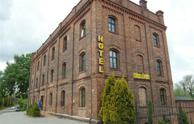 Stargard Szczecinski Hotel | Hotel Mały Młyn