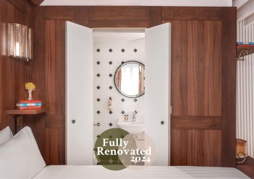 Latin Hotel | Hotel Madeleine De Senlis