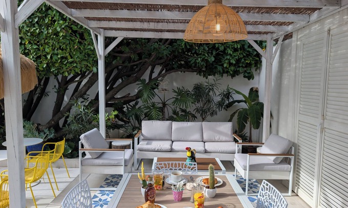 Juan-les-Pins Hotel | Hotel Mademoiselle