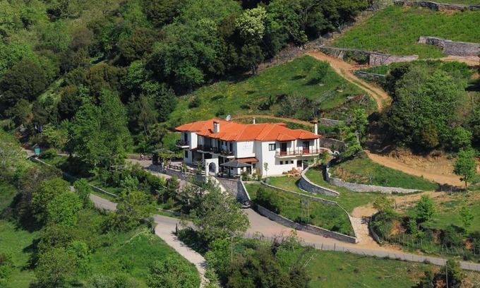 Agrafa Hotel | Hotel Makkas