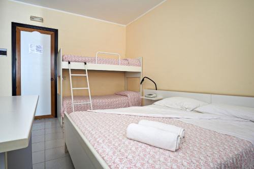 Cesaro Hotel | Hotel Mazzurco
