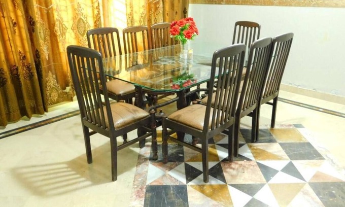 Johar Town Hotel | Hotel Moon Palace