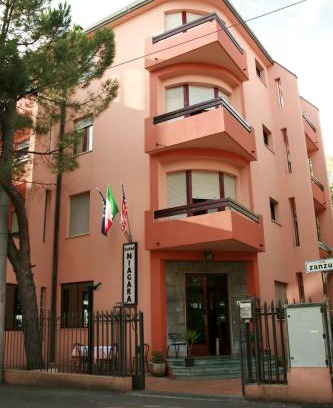 Marina Centro Hotel | Hotel Niagara Rimini