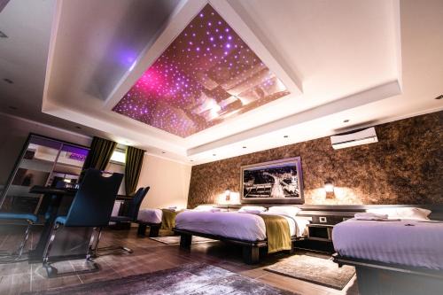 Oradea Hotel | Hotel Novotheos