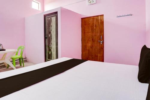 Aligarh Hotel | Hotel O BLUE DIAMOND HOTEL