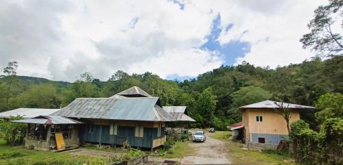 Kota Belud Hotel | Hotel O Flinstone Lodge