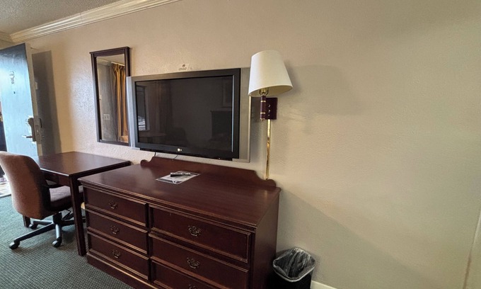 Huntsville Hotel | Hotel O Haven Inn Huntsville AL US 72