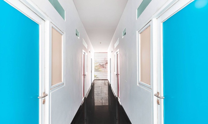 Jakarta Hotel | Hotel O J&b Room Utan Kayu